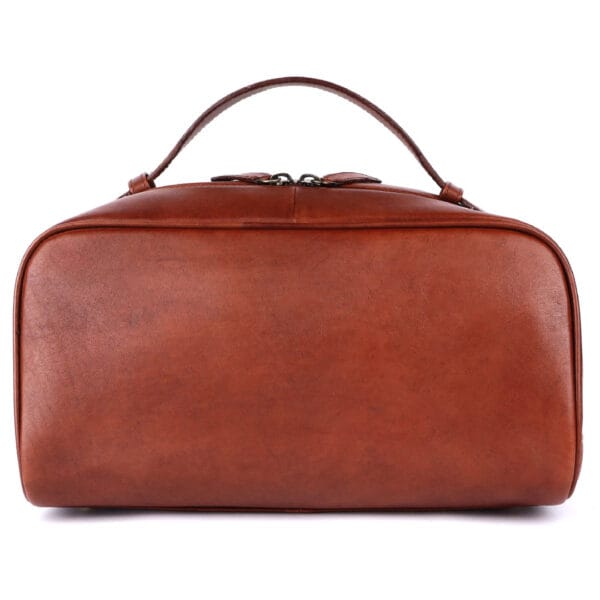 Classic Leather Toiletry Bag - Image 4