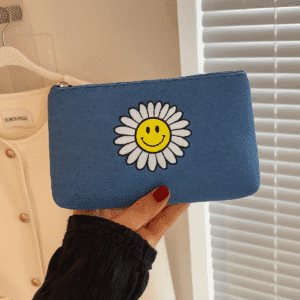 Smiley Daisy Pouch